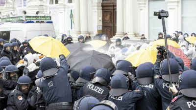 СМИ: полиция Австрии разогнала экоактивистов, пытавшихся сорвать энергоконференцию — новости экологии на ECOportal
